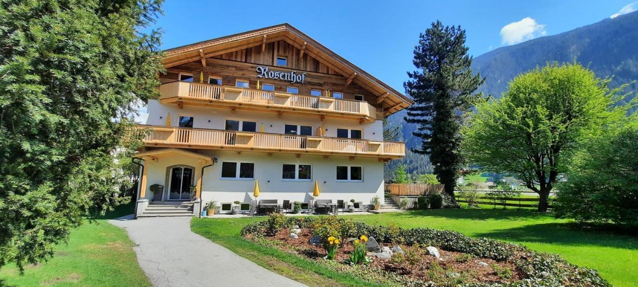 Rosenhof Aparthotel 3*