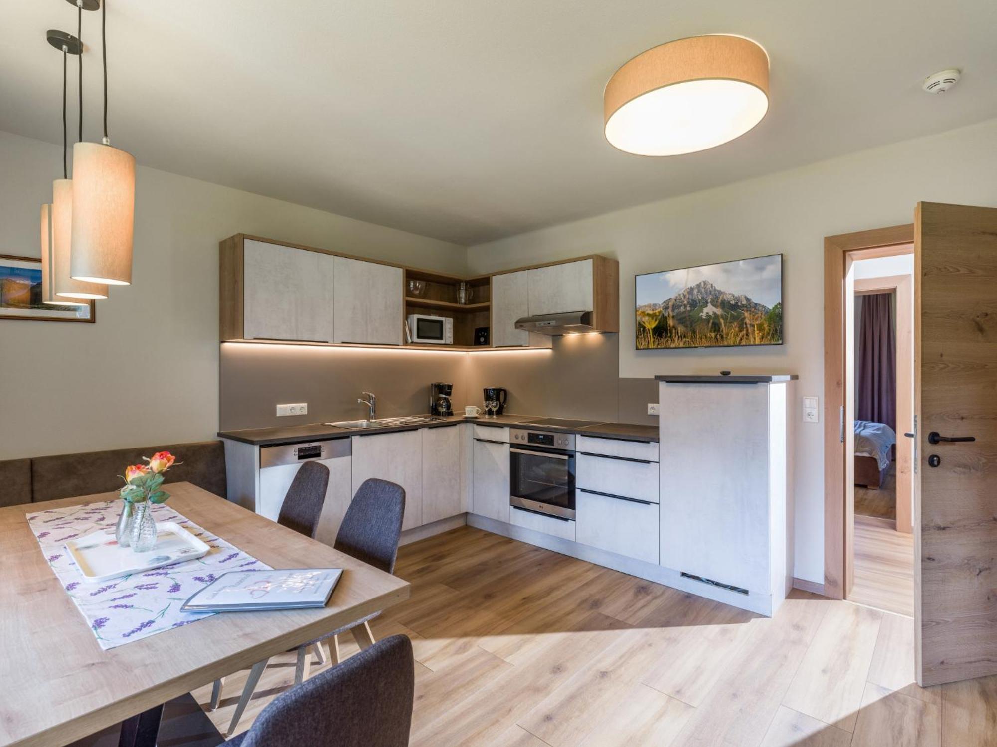 Rosenhof Aparthotel Mayrhofen